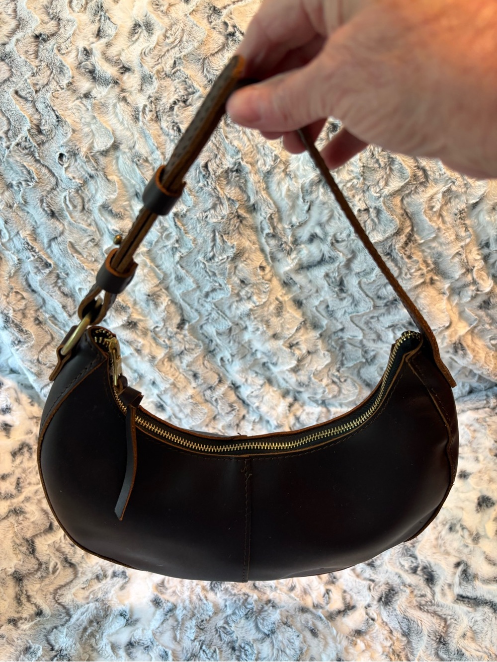 Portland Leather Nora Shoulder Bag - Grizzly Leather - Small EUC
